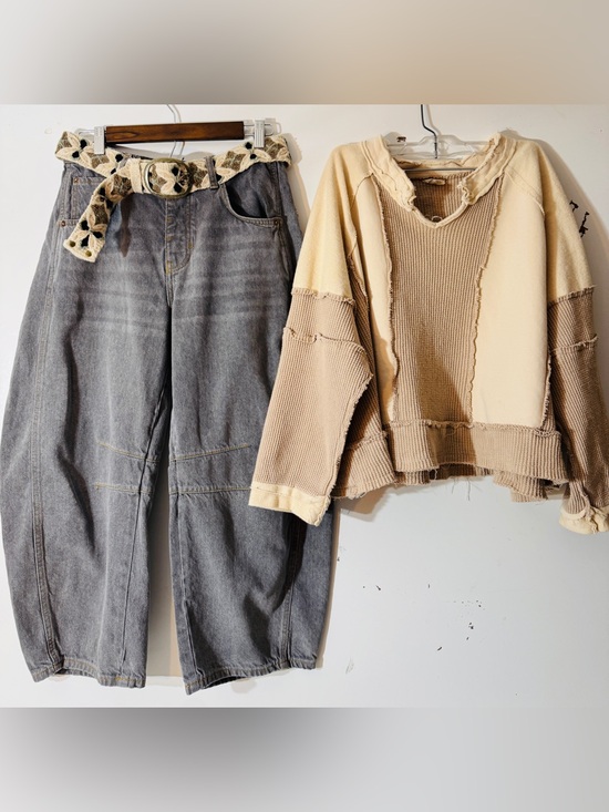 Free People Denim - FREE PEOPLE - 3 PIECE SET! WE THE FREE GOOD LUCK BARREL JEANS, BELT & JERSEY!